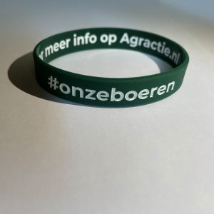 Armbandje per stuk